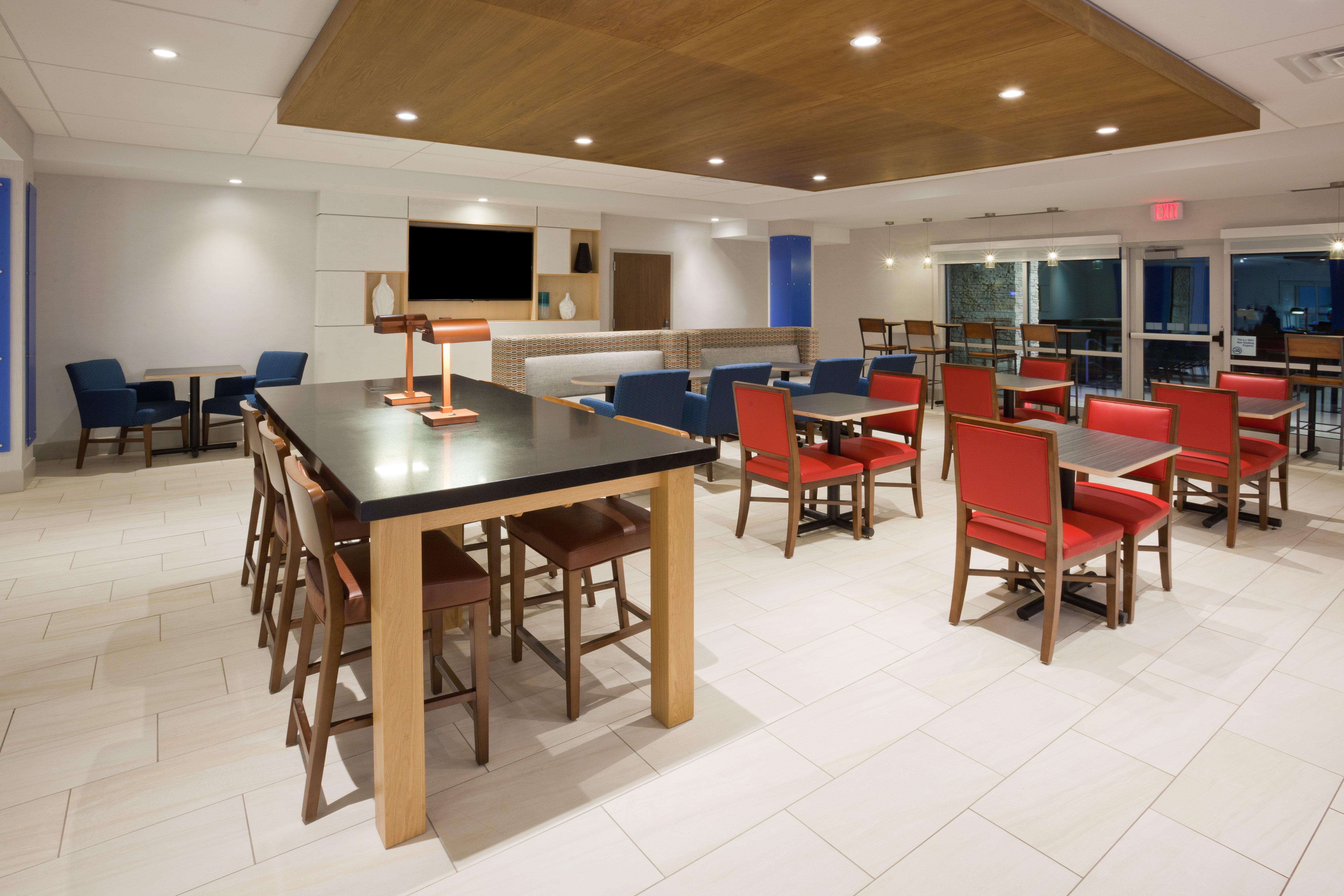 Holiday Inn Express And Suites Des Moines Downtown By Ihg Kültér fotó