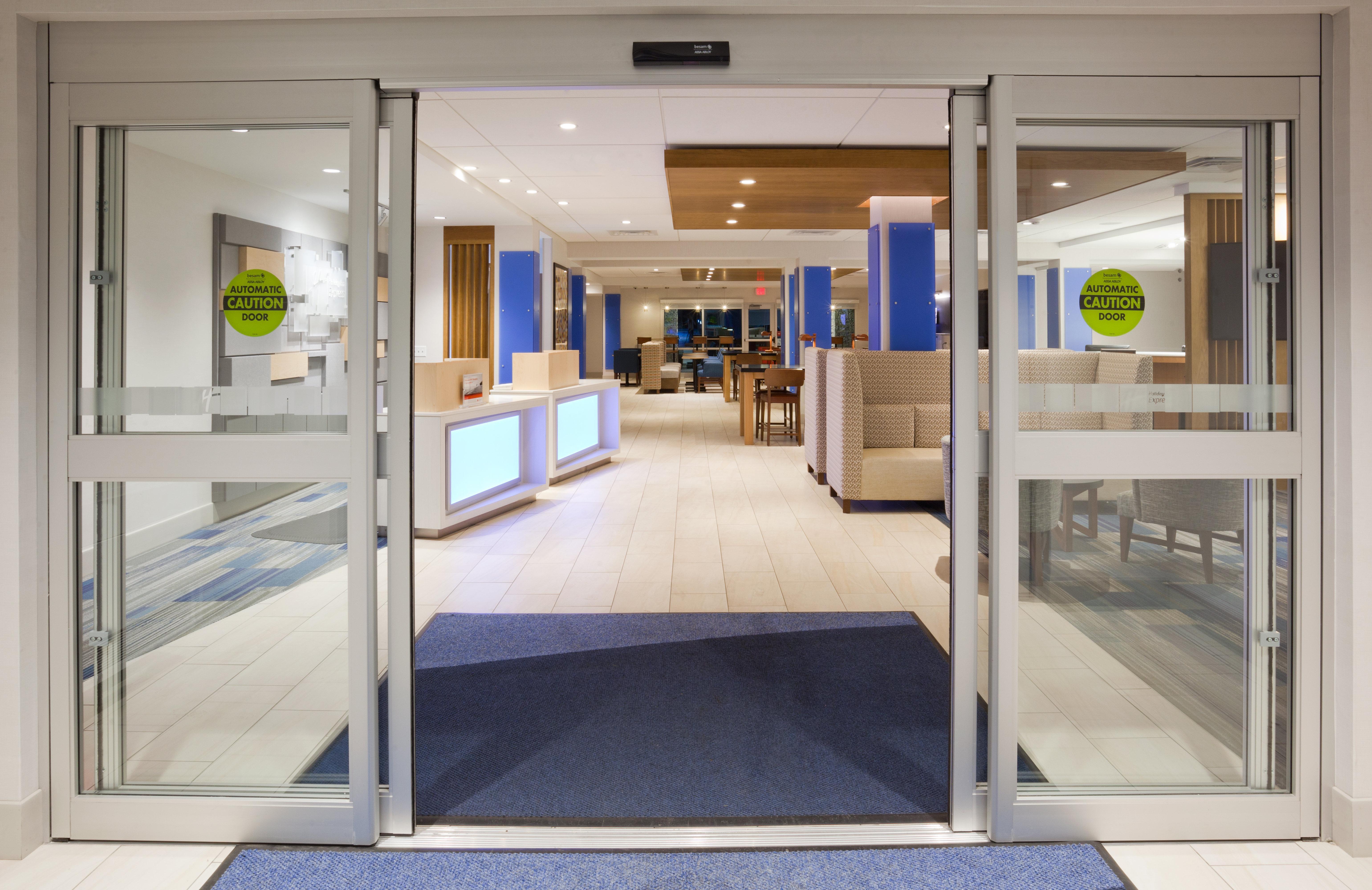 Holiday Inn Express And Suites Des Moines Downtown By Ihg Kültér fotó