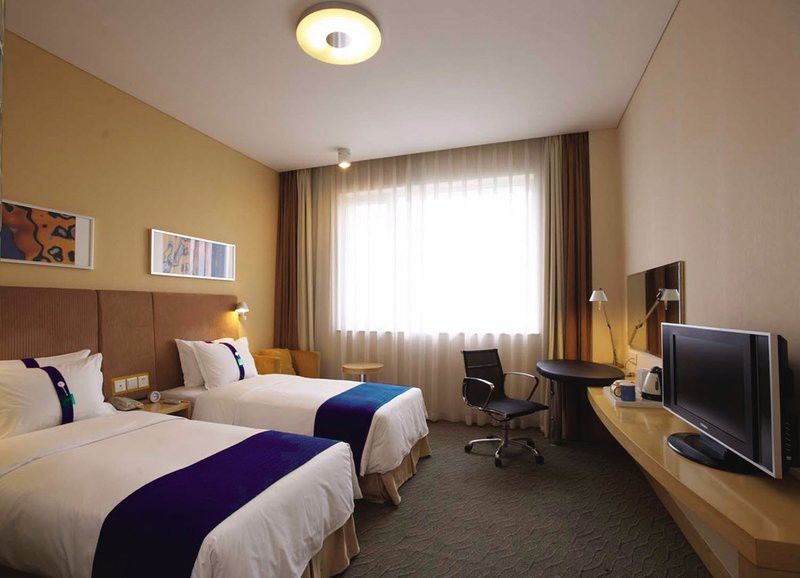 Holiday Inn Express And Suites Des Moines Downtown By Ihg Kültér fotó